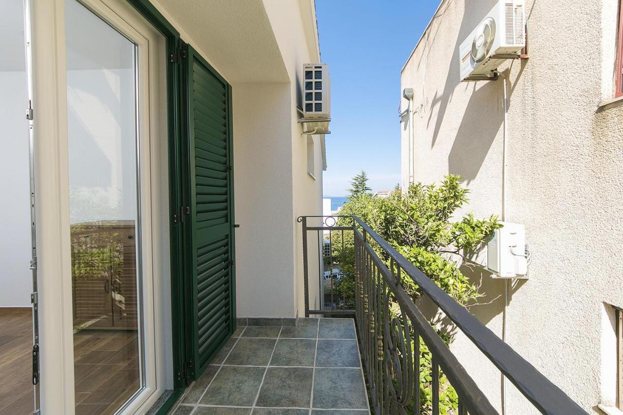 Apartments Sanja Башка-Вода Экстерьер фото